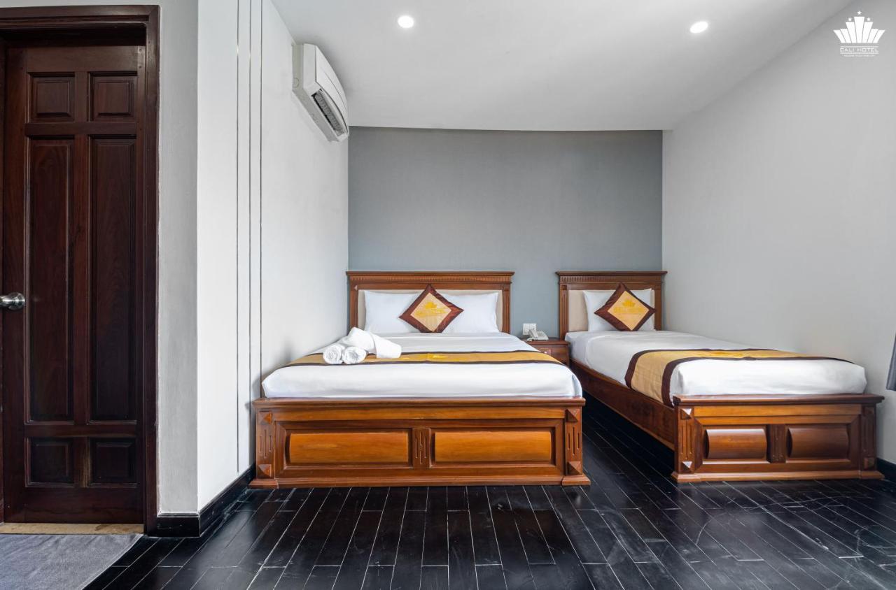 Cali Hotel Quy Nhon Buitenkant foto