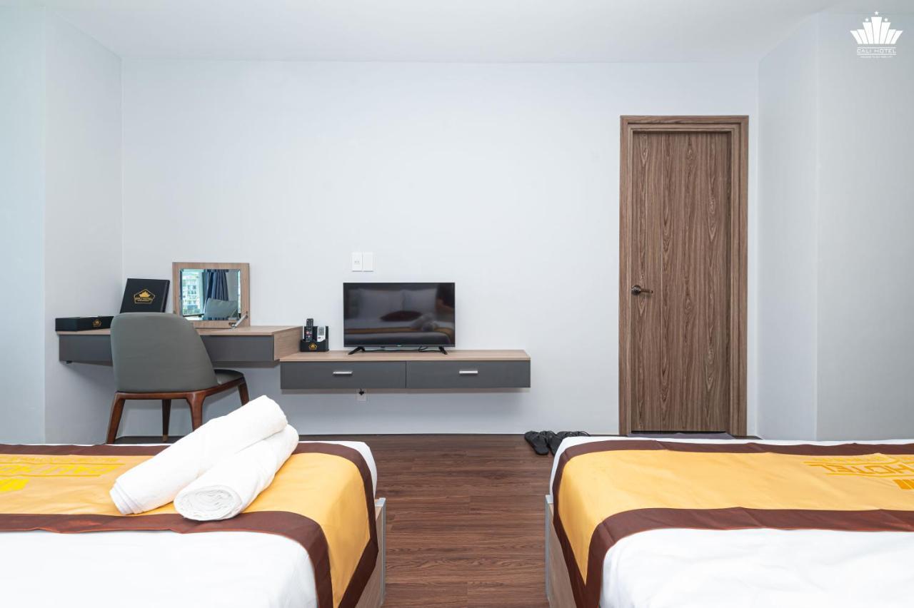 Cali Hotel Quy Nhon Buitenkant foto