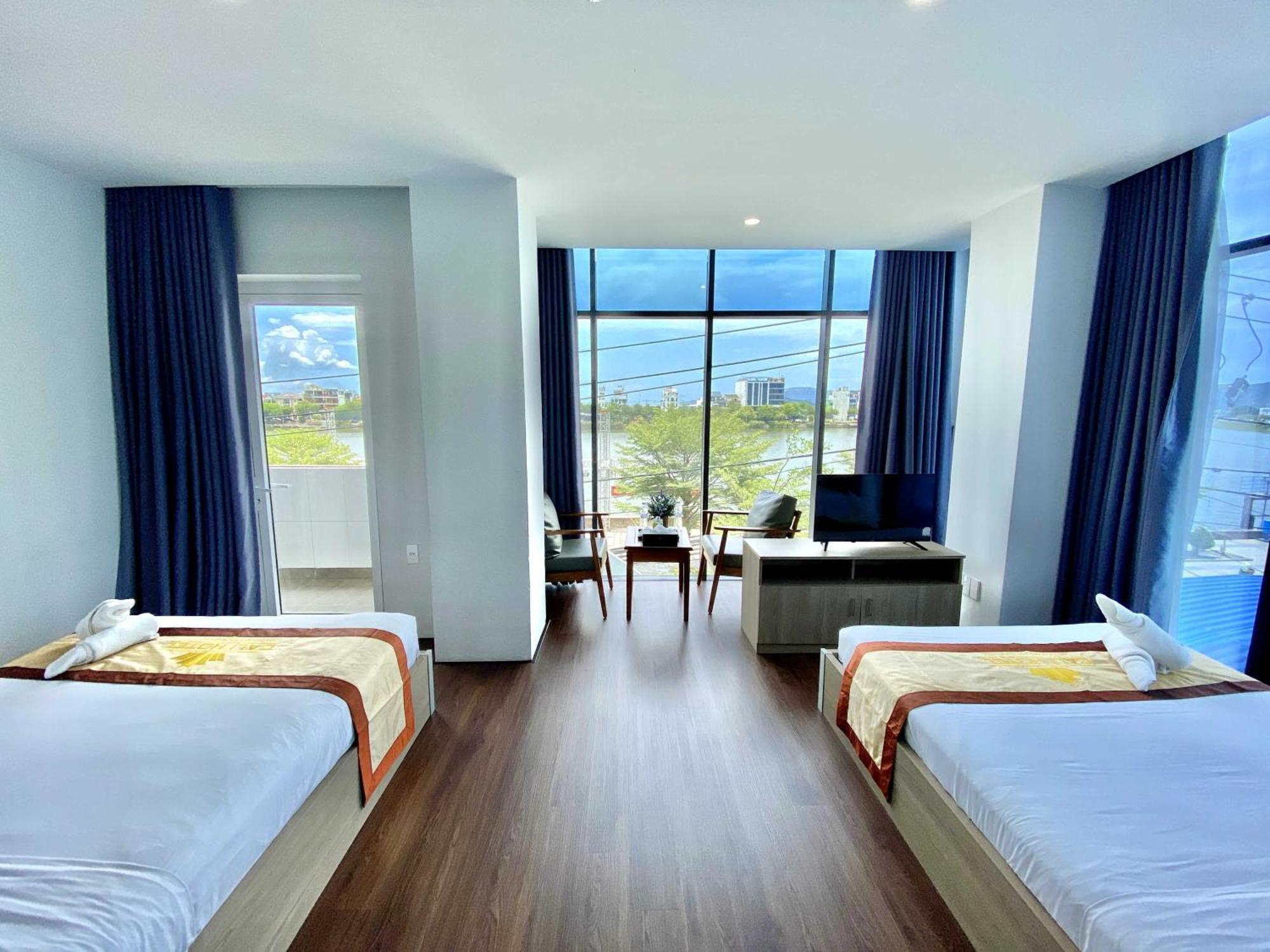 Cali Hotel Quy Nhon Buitenkant foto